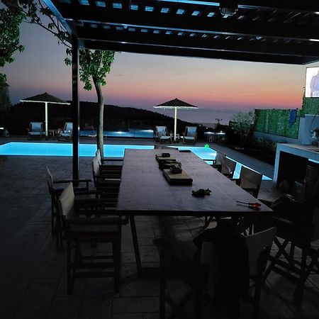 "Stergiou Luxury Apartment 2Nd Floor" Με Κοινη Πισινα Saronida الغرفة الصورة