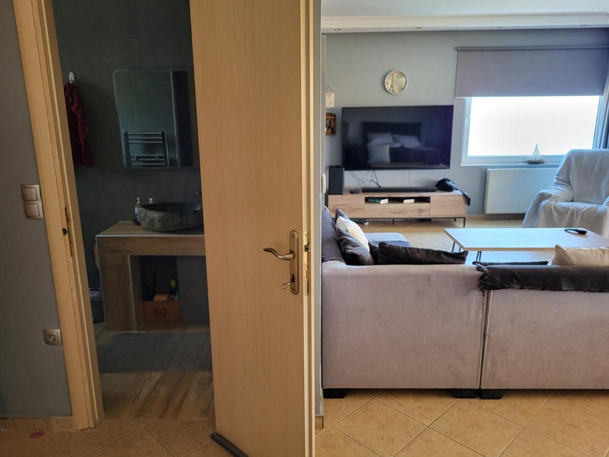 "Stergiou Luxury Apartment 2Nd Floor" Με Κοινη Πισινα Saronida المظهر الخارجي الصورة