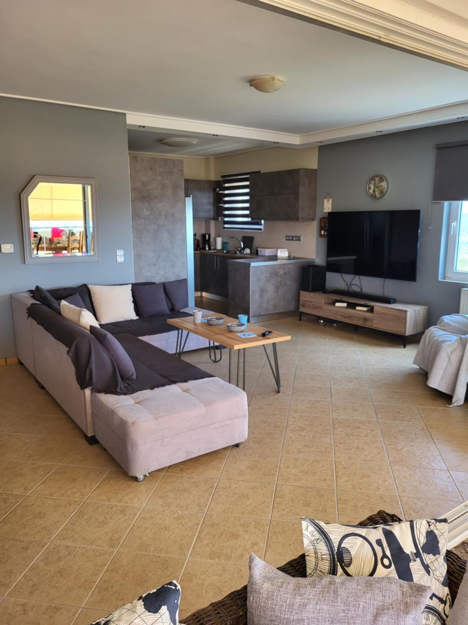 "Stergiou Luxury Apartment 2Nd Floor" Με Κοινη Πισινα Saronida الغرفة الصورة